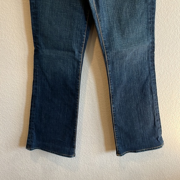 True Religion jeans. 30. NWT. Becky. - Picture 3 of 9